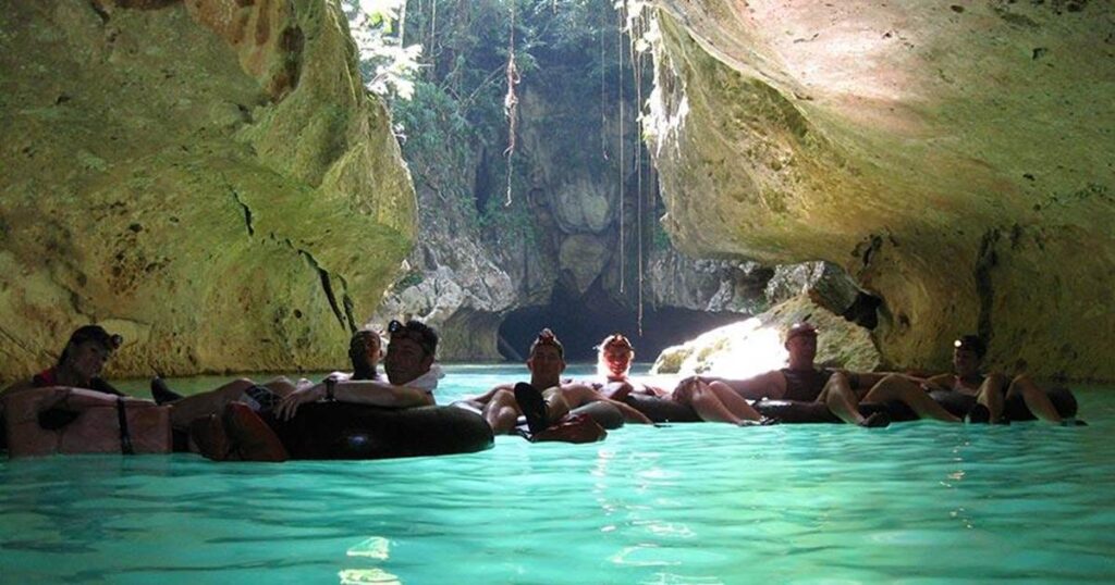 Belize-Tours-Unlimited-Cave-Tubing